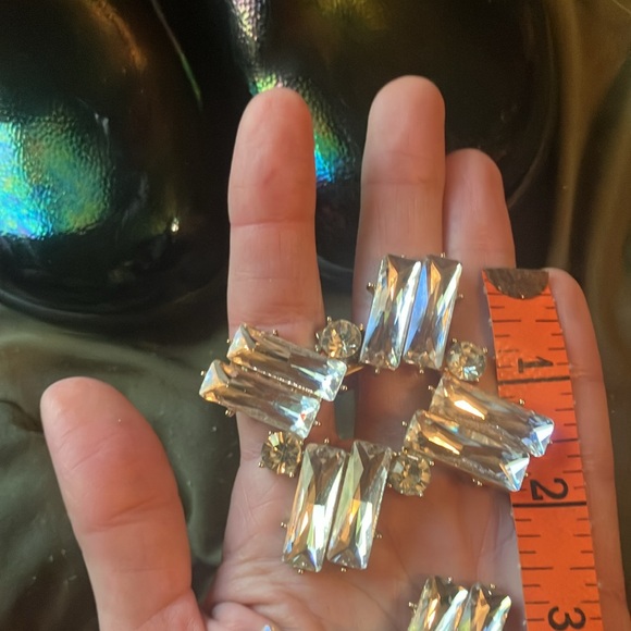 Set of 2 golden bling shoe clips with cubic zirconia. 💎✨ - Picture 7 of 9